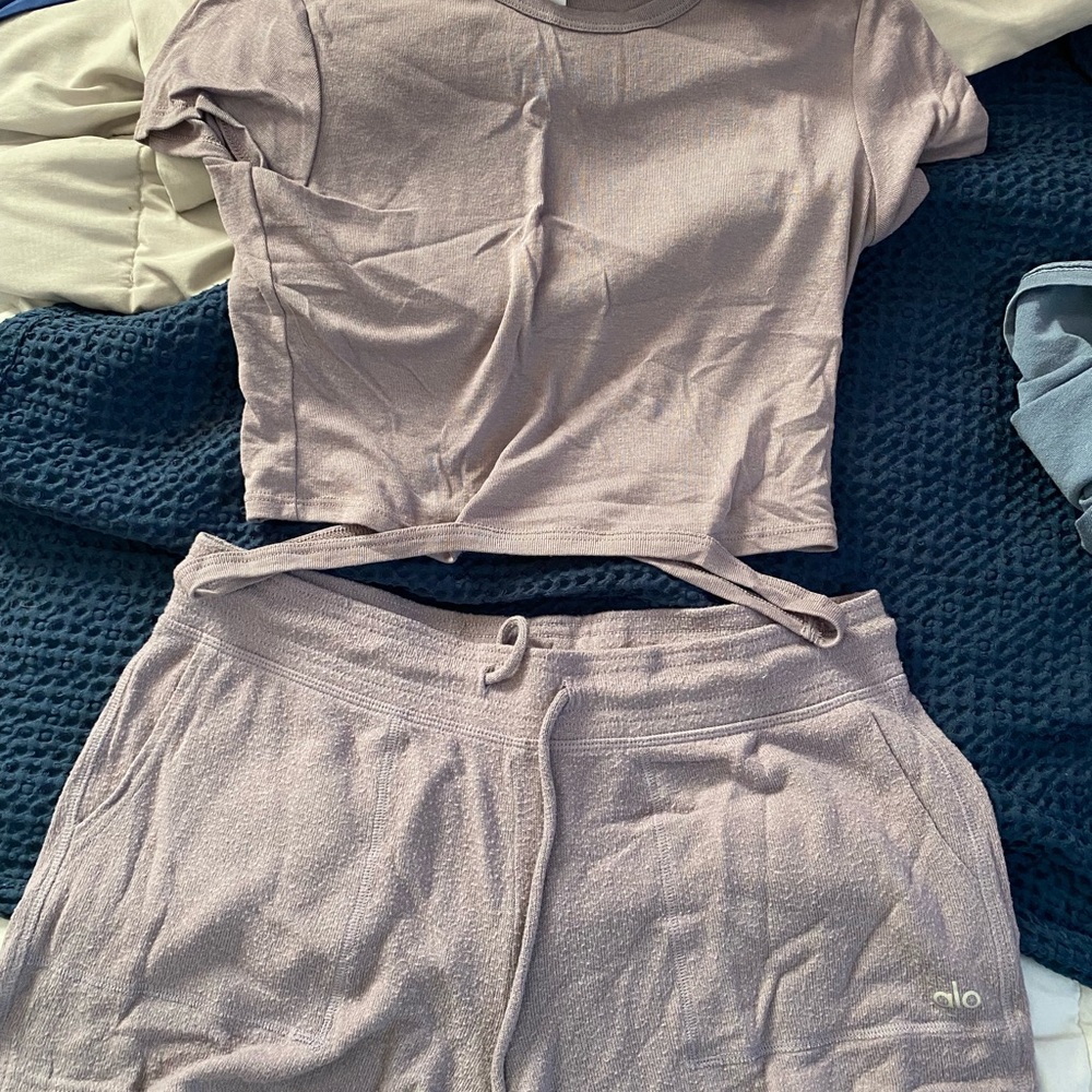 matching lavender ALO yoga set